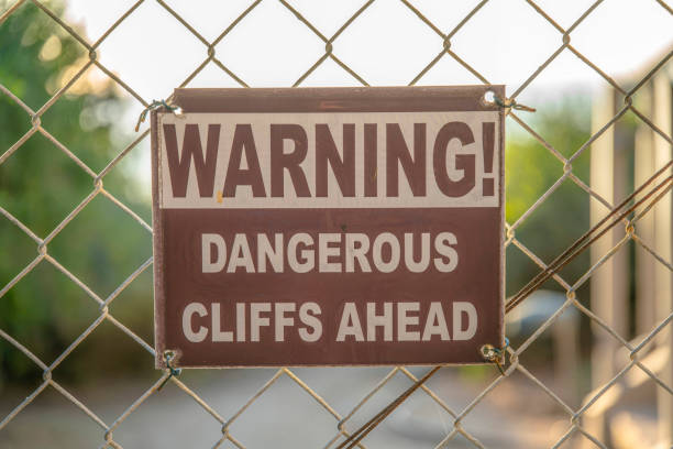 istock La Jolla, California- Warning Dangerous Cliffs Ahead signage 1446666958