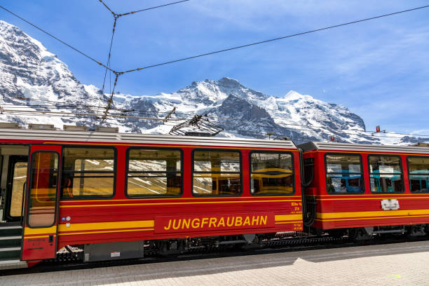 ユングフラウ電車 - jungfrau ストックフォトと画像