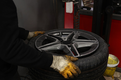 Car tire change and repair service