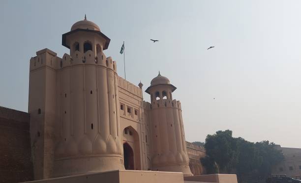 istock shahi qila lahore shahi fort lahore 1446819746