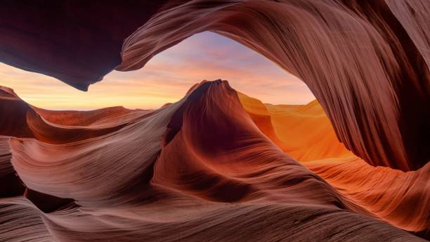 米国アリゾナ州のページ近くのスロットキャニオンアンテロープの美しい景色 - antelope canyon ストックフォトと画像