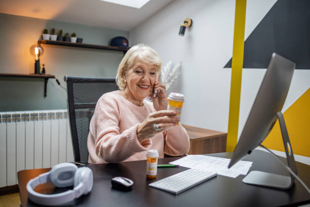 istock Senior woman calling health service 1446869538