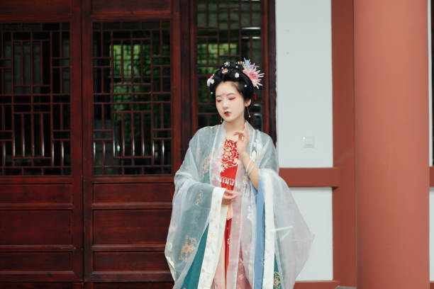 istock Asian Hanfu Beauty in Front of Chinese Architecture 1446946132