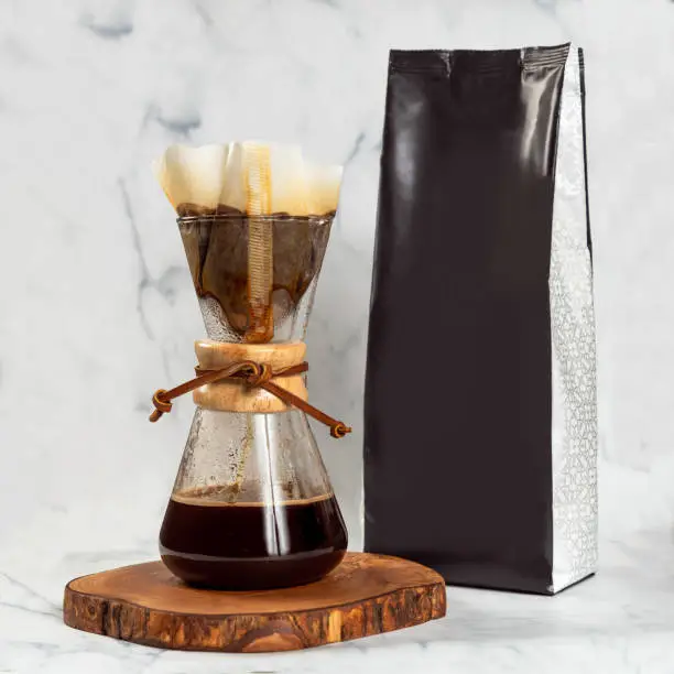 Chemex pour-over glass coffeemaker with package
