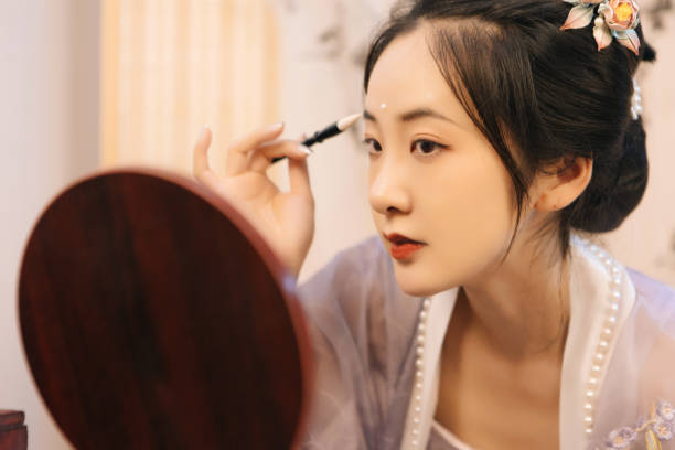 istock Asian Han style beauties make up at home 1446949067