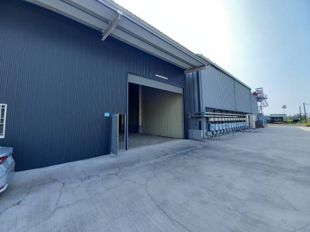 istock Entrance to a big warehouse 1447086987
