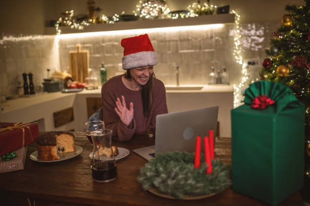 istock Online call on a Christmas Eve! 1447087633