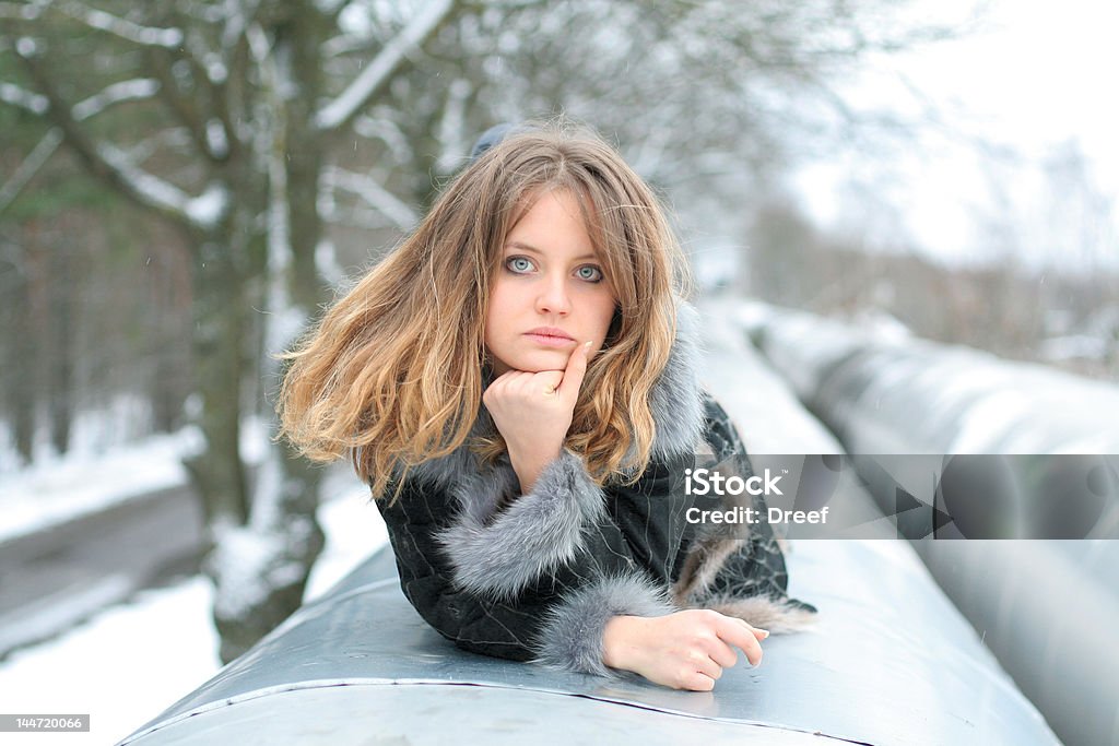 Garota no inverno - Foto de stock de Adulto royalty-free