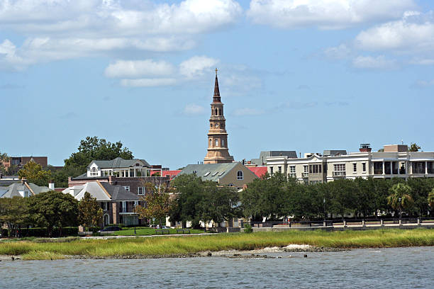 istock Charleston South Carolina from the water 144723177
