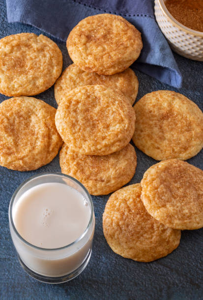 istock Snickerdoodle cookies and milk 1447250365
