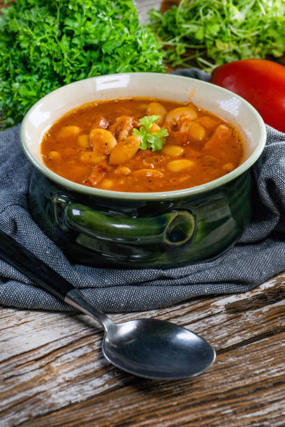 istock Baked beans in tomato sauce. 1447408479