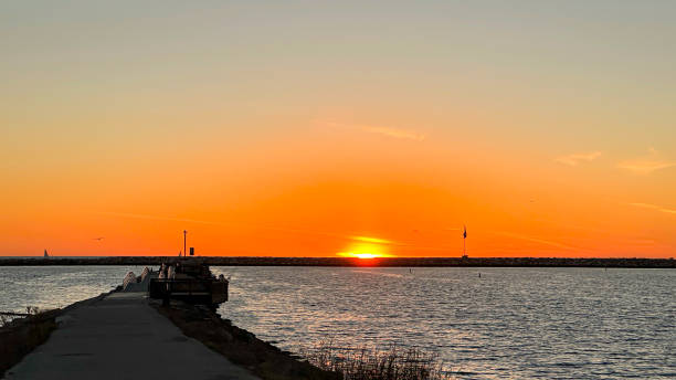 Sunset in Marina del Rey, CA in Winter