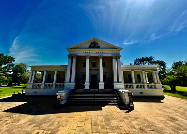 istock Old Deniliquin Courthouse building on a sunny day 1447591258