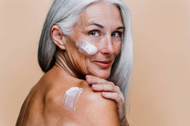 beautiful senior woman posing on a beauty photo session. - sexual issues imagens e fotografias de stock