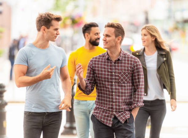 Frinds Discution 2,900+ Friends Debating Stock Photos, Pictures & Royalty-Free Images ...