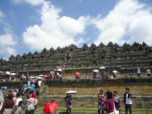 유산 불교 사원 보로부두르 단지, 유네스코 세계 문화 유산. - borobudur ruins 뉴스 사진 이미지