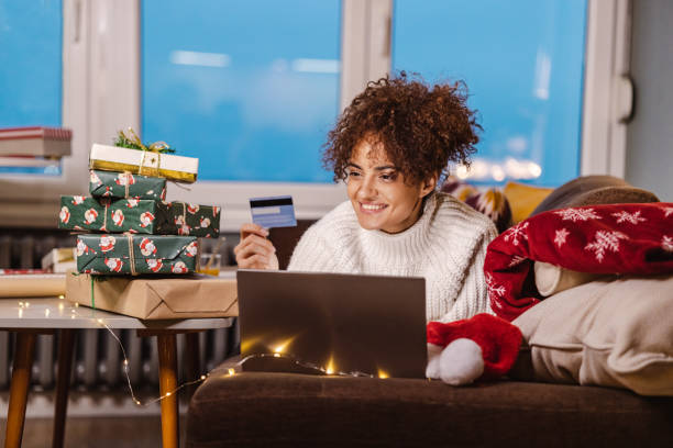 istock Easy online shopping during winter holidays 1447718886