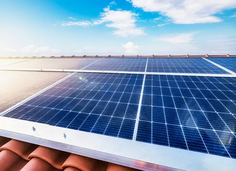 Using Light to Our Advantage the Luminous Solar Panels’ Radiance Using Light to Our Advantage the Luminous Solar Panels’ Radiance