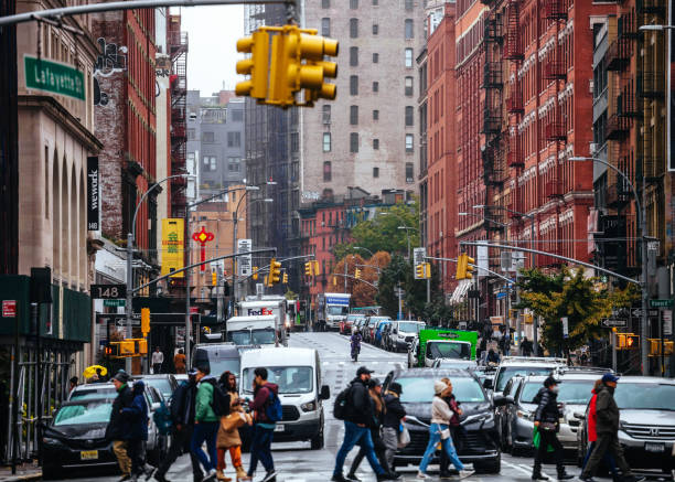 Ruas movimentadas da cidade de Nova York - foto de acervo