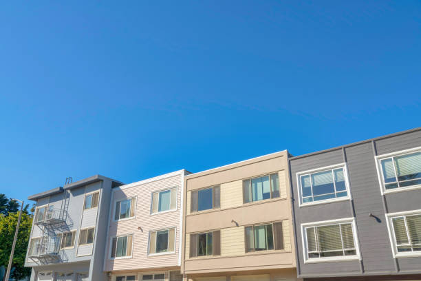 istock Complex box houses in San Francisco, California with picture windows 1447796721