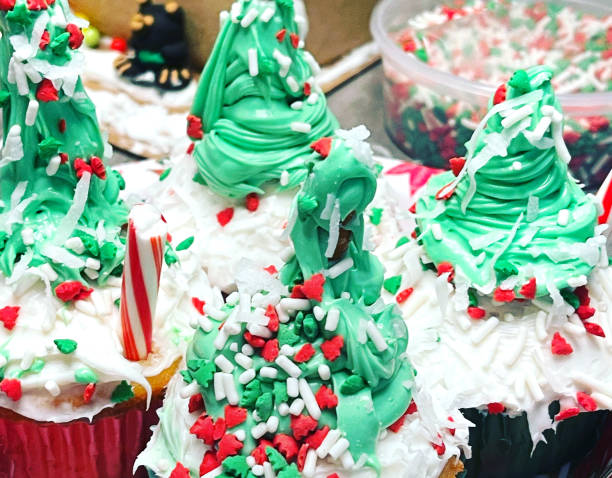 weihnachts-cupcakes - 6729 stock-fotos und bilder