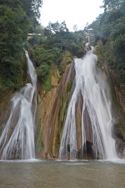 istock kempty falls mussoorie , uttarakhand, india 1447868771