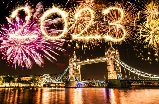 istock 2023 new year celebration in London 1447887432