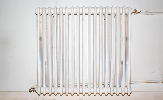 White cast iron hydraulic radiator