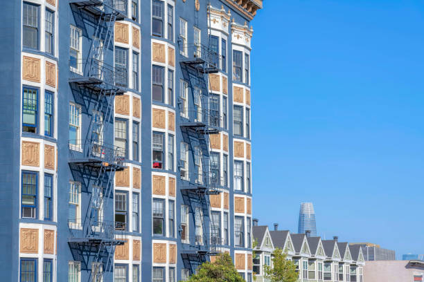 istock Multi-storey apartment building and complex townhouses in San Francisco, CA 1447914074