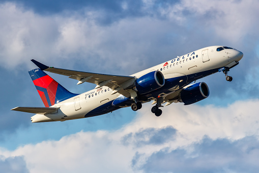 West Palm Beach, United States - November 13, 2022: Delta Air Lines Airbus A220-100 airplane at Palm Beach airport (PBI) in the United States.