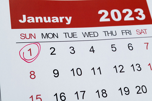 Red mark on the calendar at January 1.
