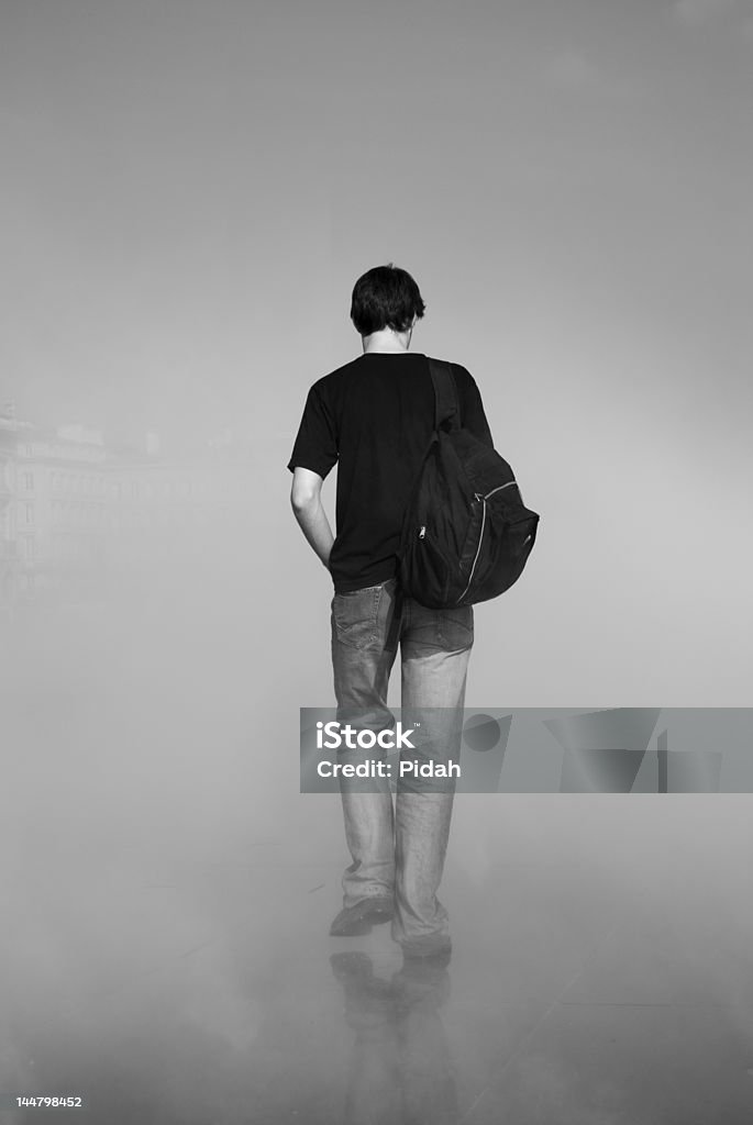 Trog der Nebel - Lizenzfrei 18-19 Jahre Stock-Foto