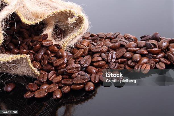 Caffè - Fotografie stock e altre immagini di Acqua - Acqua, Ambientazione interna, Bibita