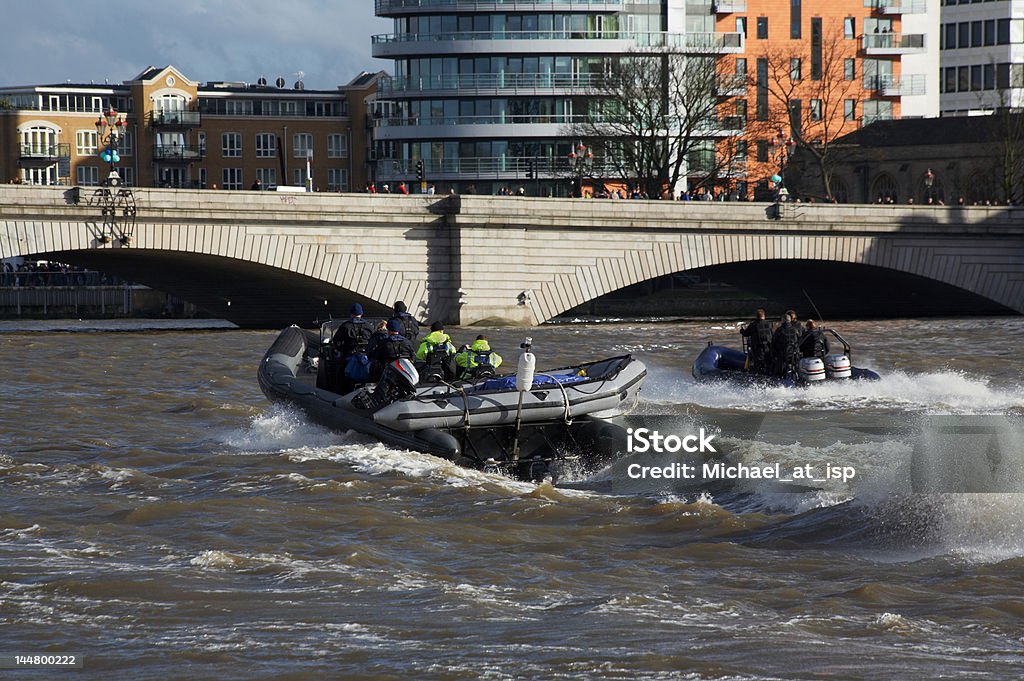 Dwa ścigania speedboats w akcji - Zbiór zdjęć royalty-free (Policja)