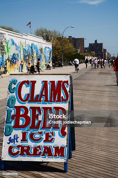 クラムコニーアイランドニューヨーク - ゲームセンターのストックフォトや画像を多数ご用意 - ゲームセンター, 遊歩道, アイスクリーム