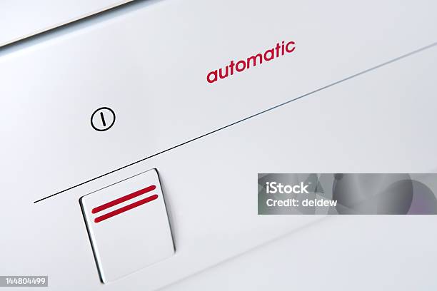 Biały Automatyczne Urządzenie - zdjęcia stockowe i więcej obrazów Biały - Biały, Czerwony, Czysty