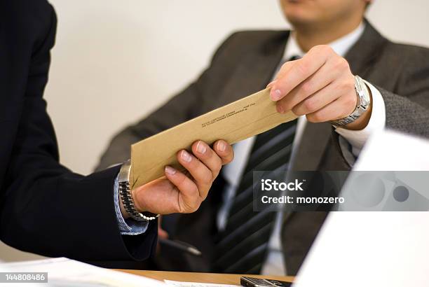 Business Hand Per Post Stockfoto und mehr Bilder von Arbeiten - Arbeiten, Berufliche Beschäftigung, Besorgt