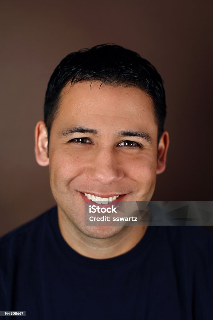 Porträt von eine junge hispanic Mann - Lizenzfrei Blick in die Kamera Stock-Foto