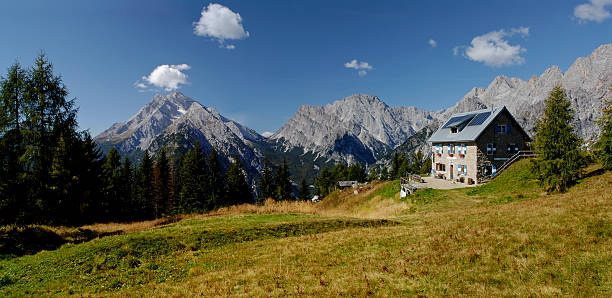istock Antelao and Marmarole Panorama (Dolomites - Italy) 144810146