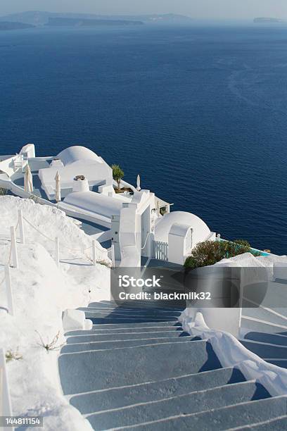 Treppe Zum Meer Stockfoto und mehr Bilder von Balkon - Balkon, Blau, Dach