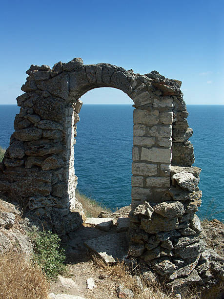 istock Ruins of an ancient stone arch 144812886