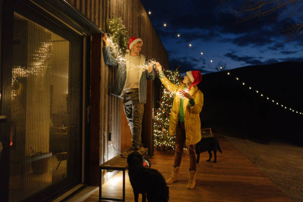 Putting up Christmas decorations