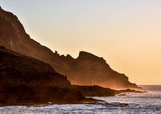istock The Sun Setting in the Sea 1448225093