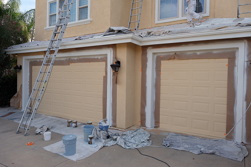 House exterior painting