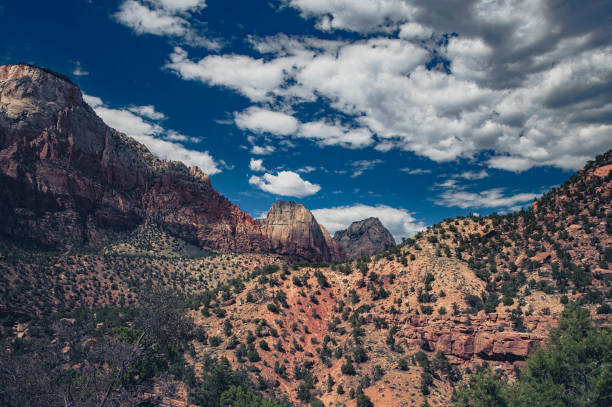 istock Bryce Canyon, montage et paysage 1448371591
