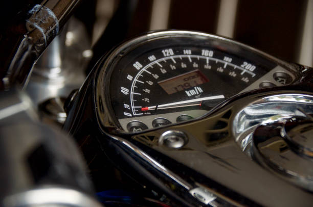 Self lit speedometer showing needle movement to 100mph