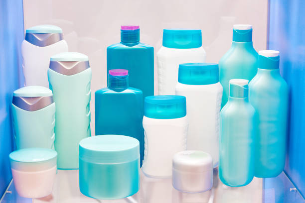 istock Plastic cosmetic bottles and shampoo in store 1448440924