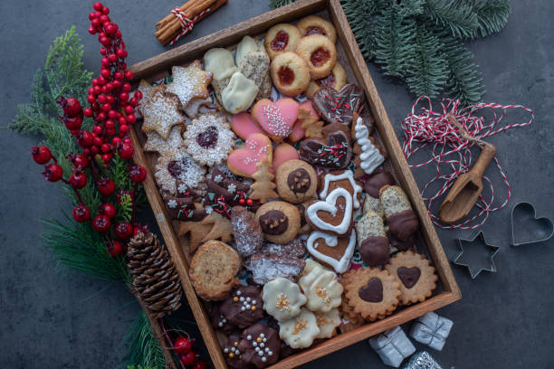 istock german christmas cookies 1448464981