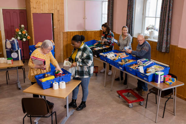 istock Preparing the Food Bank 1448547378