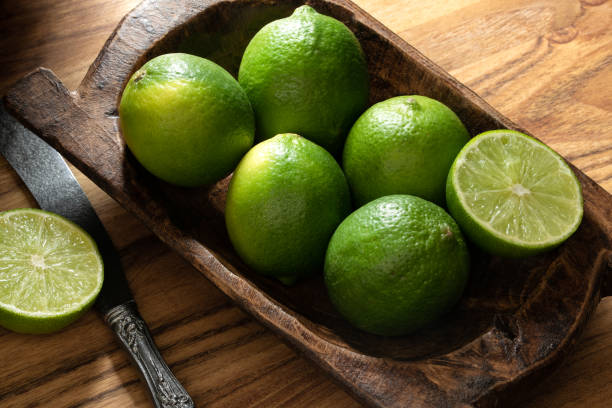 istock Whole Limes  in a Bowl 1448568147